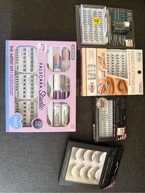 Ardell Lash Kit Bundle in Pink and Black